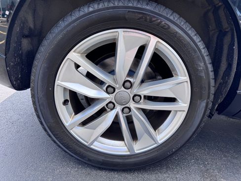 Used 2016 Audi Q3 2.0T Premium Plus w/ Technology Package AWD/4WD image 39