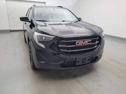 Used 2019 GMC Terrain SLE w/ Driver Convenience Package FWD image 14
