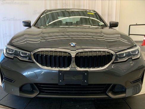 Used 2022 BMW 330i xDrive Sedan w/ Driving Assistance Package AWD/4WD image 9