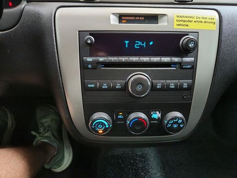 Used 2014 Chevrolet Impala Police FWD image 16
