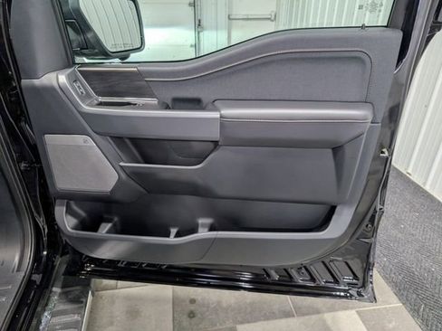 Used 2025 Ford F150 Lariat w/ Equipment Group 501A Mid image 28