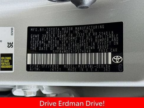 Certified 2026 Toyota Corolla LE FWD image 31