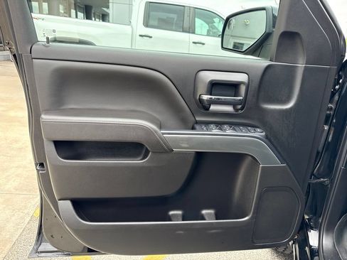 Used 2017 Chevrolet Silverado 1500 LT w/ LPO, Black Pack AWD/4WD image 21