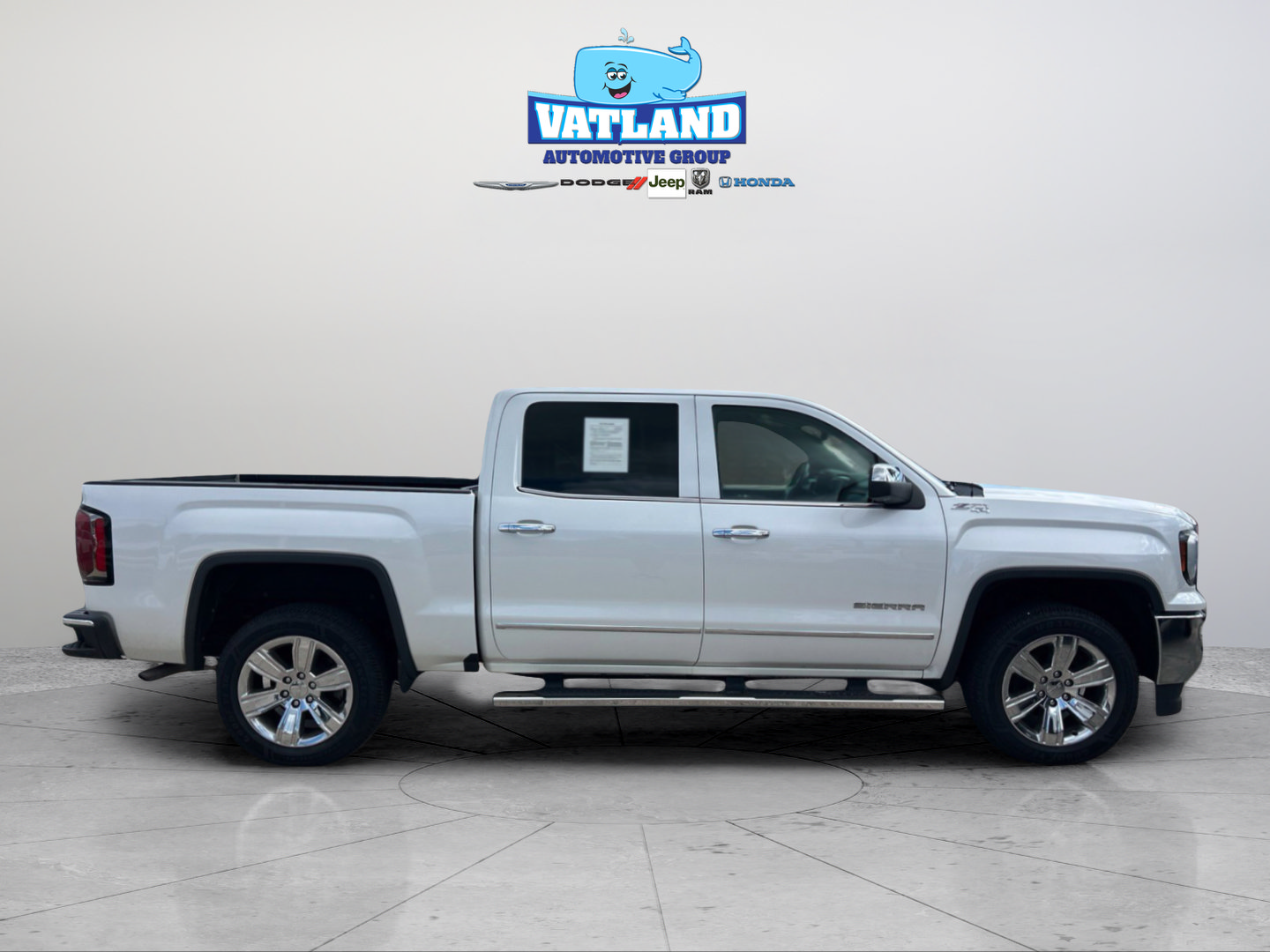 Used 2018 GMC Sierra 1500 SLT AWD/4WD image 6