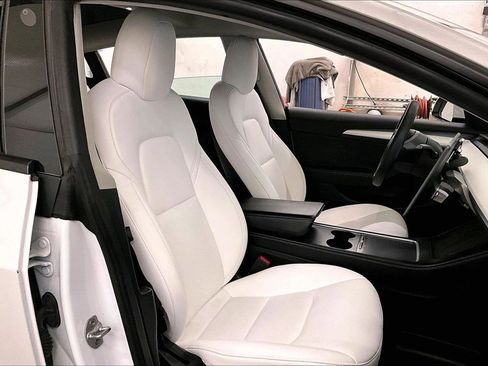 Used 2022 Tesla Model 3 Long Range image 8