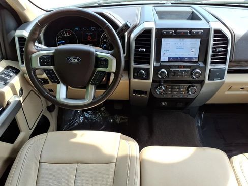 Certified 2020 Ford F150 Lariat w/ FX4 Off-Road Package AWD/4WD image 19