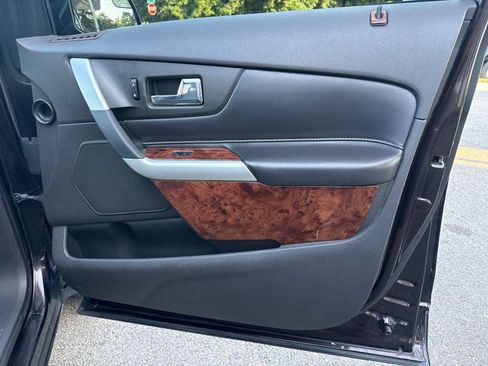 Used 2013 Ford Edge SEL AWD/4WD image 15