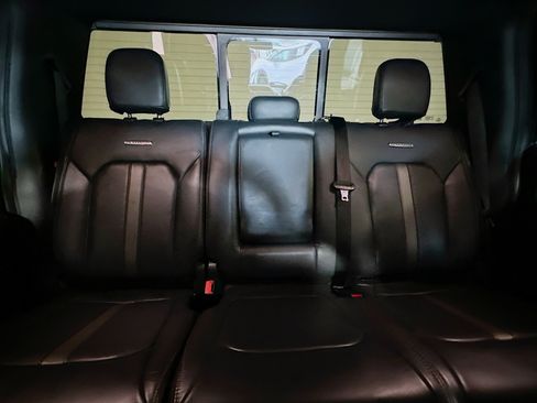 Used 2022 Ford F450 Platinum w/ FX4 Off-Road Package AWD/4WD image 29