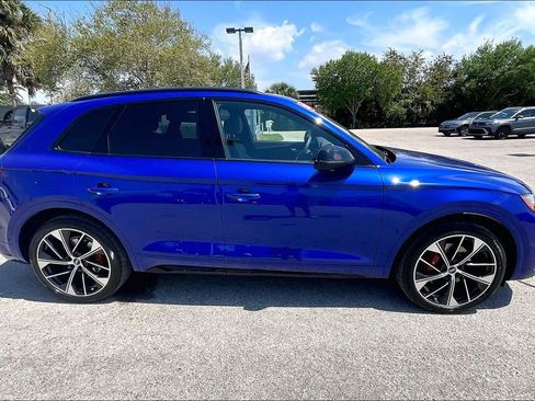 Certified 2024 Audi SQ5 Prestige image 4