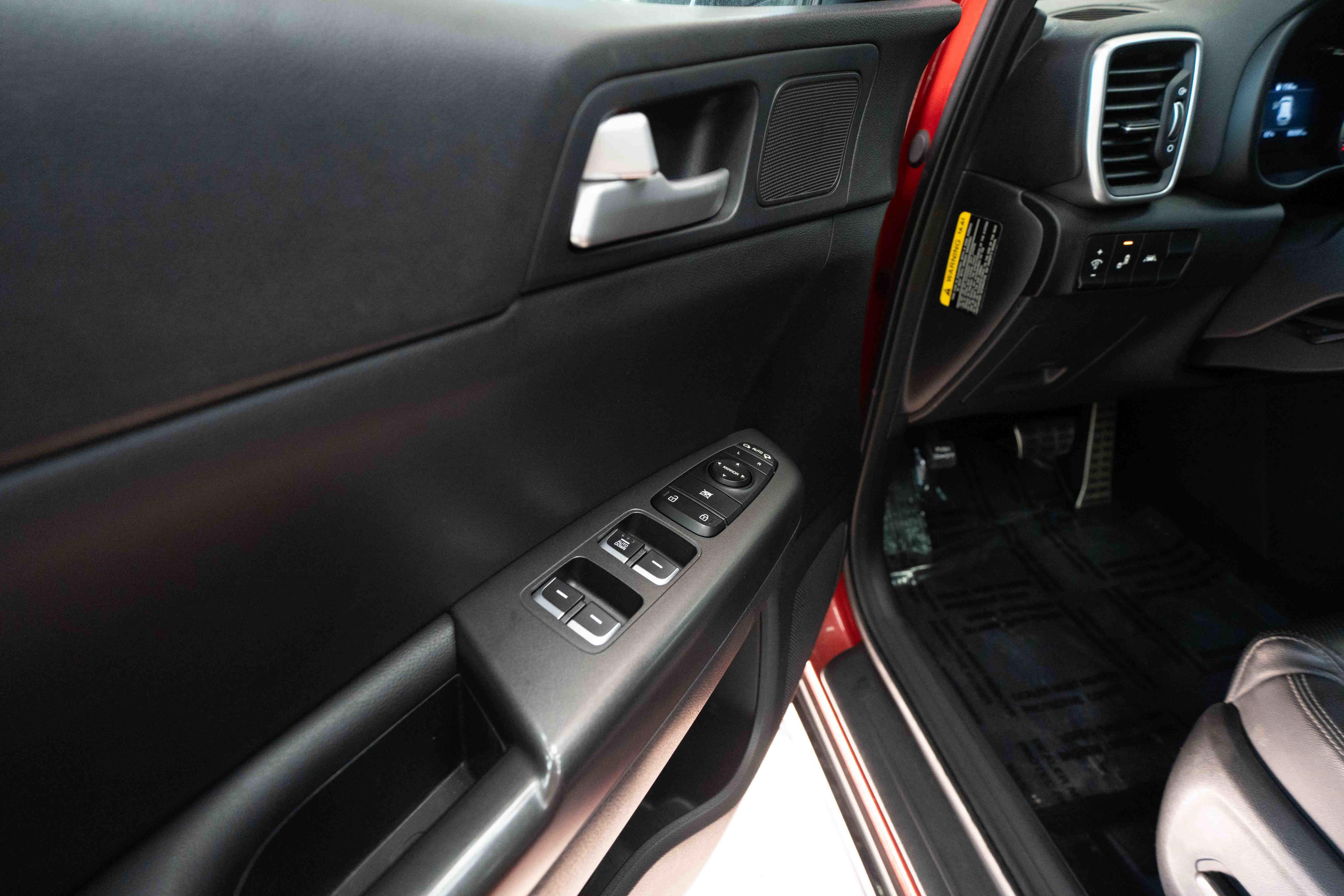 Used 2021 Kia Sportage S AWD/4WD image 7