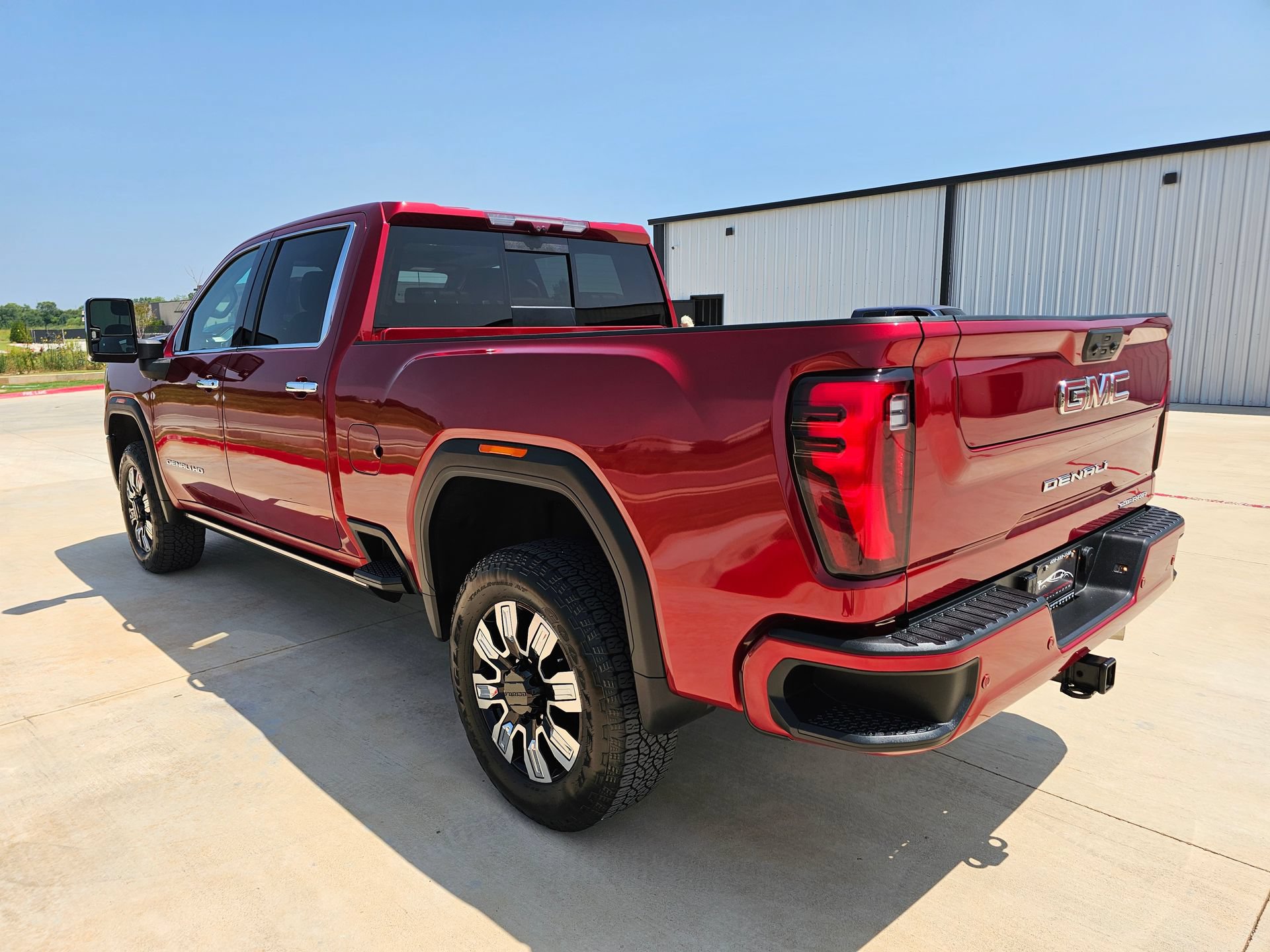Used 2024 GMC Sierra 2500 Denali w/ Denali Reserve Package AWD/4WD image 20