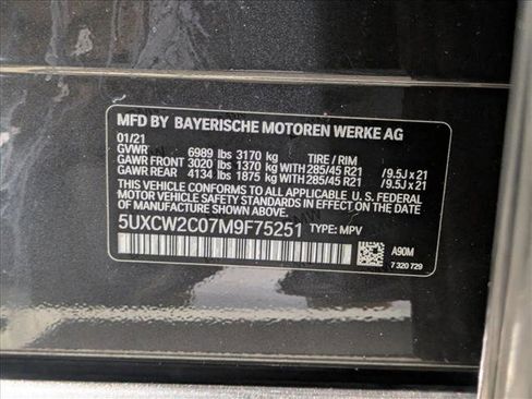 Used 2021 BMW X7 xDrive40i w/ Premium Package image 27