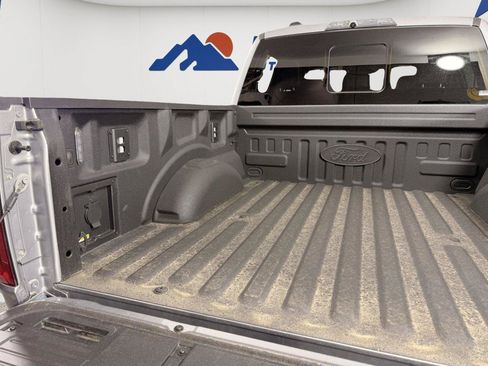 Used 2023 Ford F150 Raptor w/ Raptor Carbon Fiber Package AWD/4WD image 9
