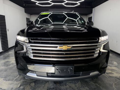 Used 2021 Chevrolet Suburban High Country AWD/4WD image 7