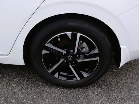 New 2025 Nissan Sentra SV w/ All-Weather Package image 9