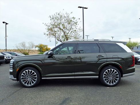 New 2026 Hyundai Palisade Calligraphy AWD/4WD image 3