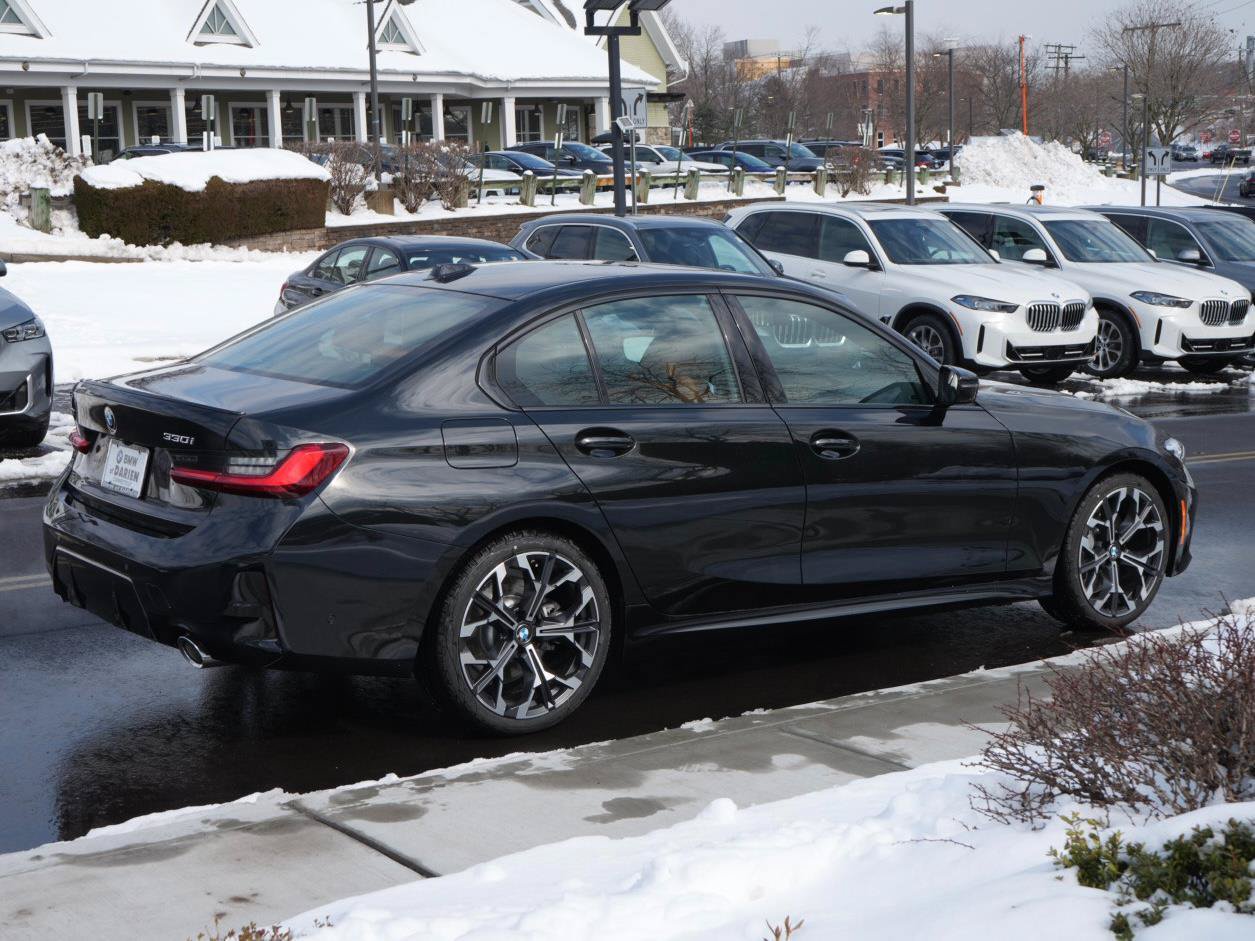 Used 2026 BMW 330i xDrive Sedan w/ M Sport Package AWD/4WD image 14