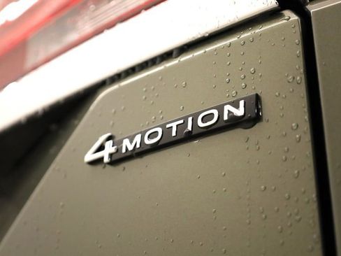 New 2026 Volkswagen Atlas SE image 41