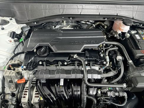 Used 2024 Hyundai Kona SEL FWD image 34