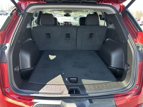 Certified 2024 Chevrolet Blazer LT w/ Convenience Package FWD image 24