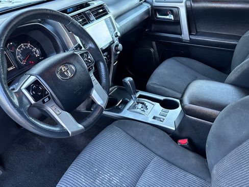 Used 2022 Toyota 4Runner SR5 image 9