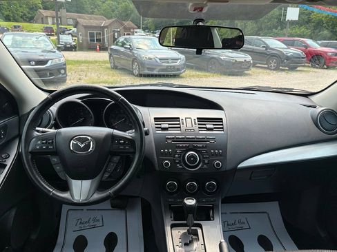 Used 2013 MAZDA MAZDA3 i Touring FWD image 9