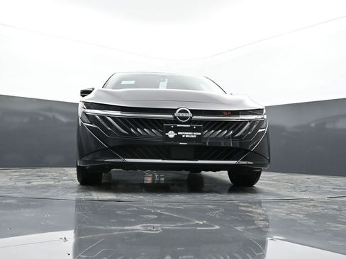 New 2026 Nissan Sentra SR w/ SR Premium Package FWD image 24