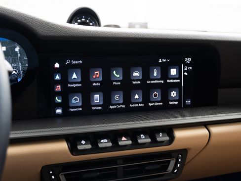 Used 2024 Porsche 911 Carrera S image 25