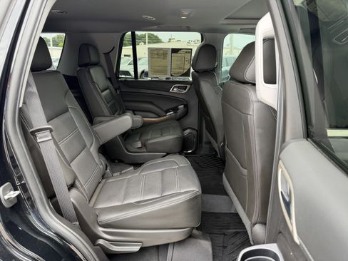 Used 2019 GMC Yukon Denali AWD/4WD image 10