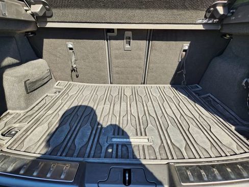 Used 2025 Land Rover Range Rover Evoque Dynamic SE image 32