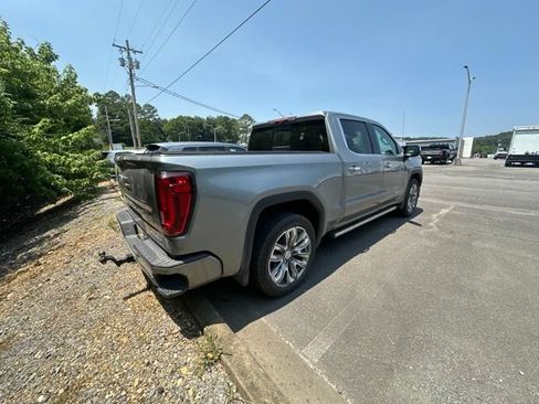 Used 2025 GMC Sierra 1500 Denali AWD/4WD image 3