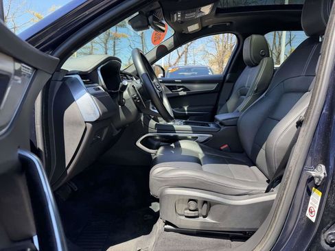 Used 2025 Jaguar F-PACE R-Dynamic S AWD/4WD image 16