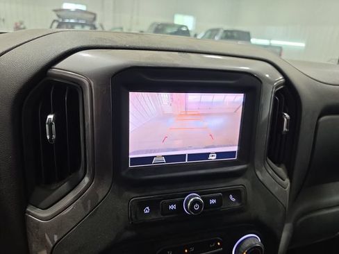 Used 2024 Chevrolet Silverado 2500 Custom w/ Custom Convenience Package AWD/4WD image 8