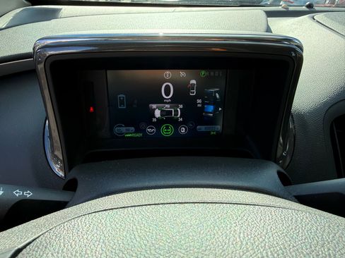 Used 2012 Chevrolet Volt Premium w/ Premium Trim Package image 19