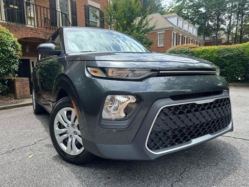 Used 2022 Kia Soul LX FWD image 6