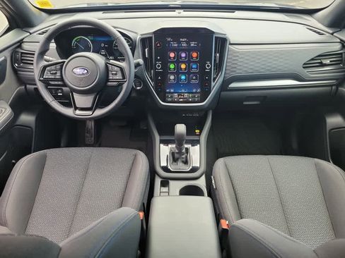 Used 2025 Subaru Forester Premium image 10