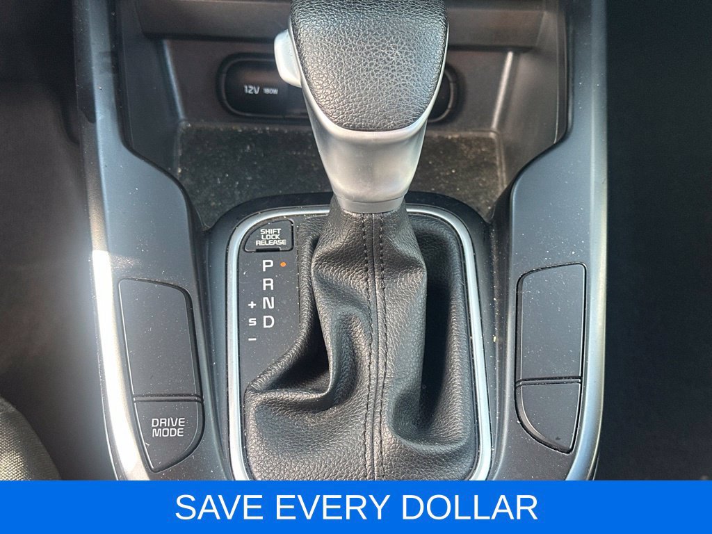 Used 2023 Kia Soul LX w/ Option Group 015 FWD image 14