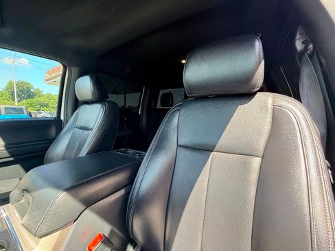 Used 2022 Ford F250 Lariat w/ Lariat Ultimate Package AWD/4WD image 33