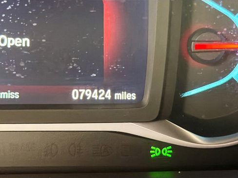 Used 2019 Honda Pilot Touring image 11