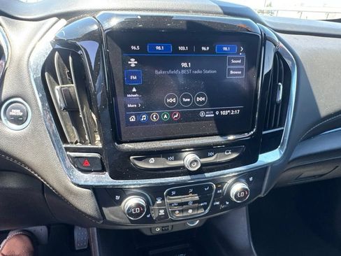 Used 2023 Chevrolet Traverse Premier AWD/4WD image 26