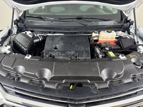 Used 2019 Chevrolet Traverse LT w/ LPO, Floor Liner Package FWD image 24
