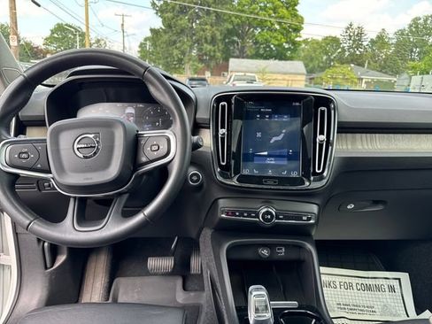 Used 2020 Volvo XC40 T5 Inscription AWD/4WD image 12