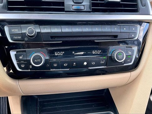 Used 2017 BMW 330i Sedan RWD image 31