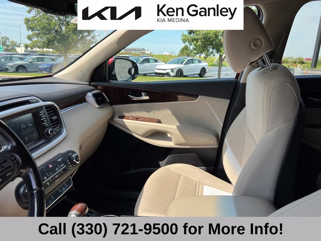 Used 2017 Kia Sorento AWD w/ LX Convenience Package image 37