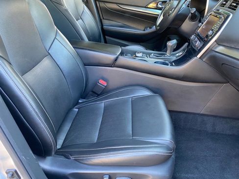Used 2020 Nissan Maxima 3.5 SV w/ Floor Mat Group image 49
