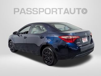 Used 2019 Toyota Corolla LE video 3