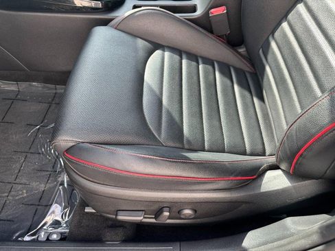 Used 2023 Kia Forte GT w/ GT2 Package FWD image 21