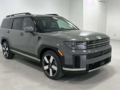 Certified 2026 Hyundai Santa Fe Limited image 7