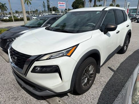 Certified 2023 Nissan Rogue S FWD image 1