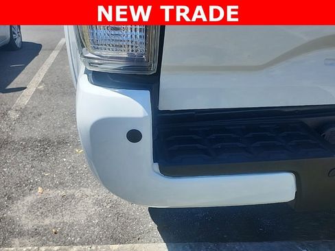Used 2023 Toyota Tacoma TRD Sport w/ Advanced Technology Package image 11